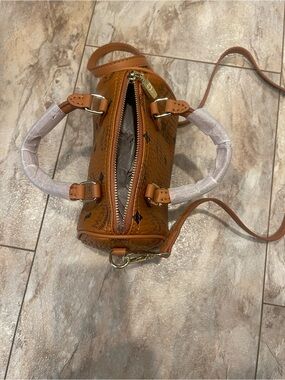New monogram small shoulder purse